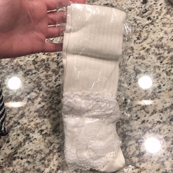 Lace Topped Knee Socks White Boot Over the Knee - Picture 3 of 4